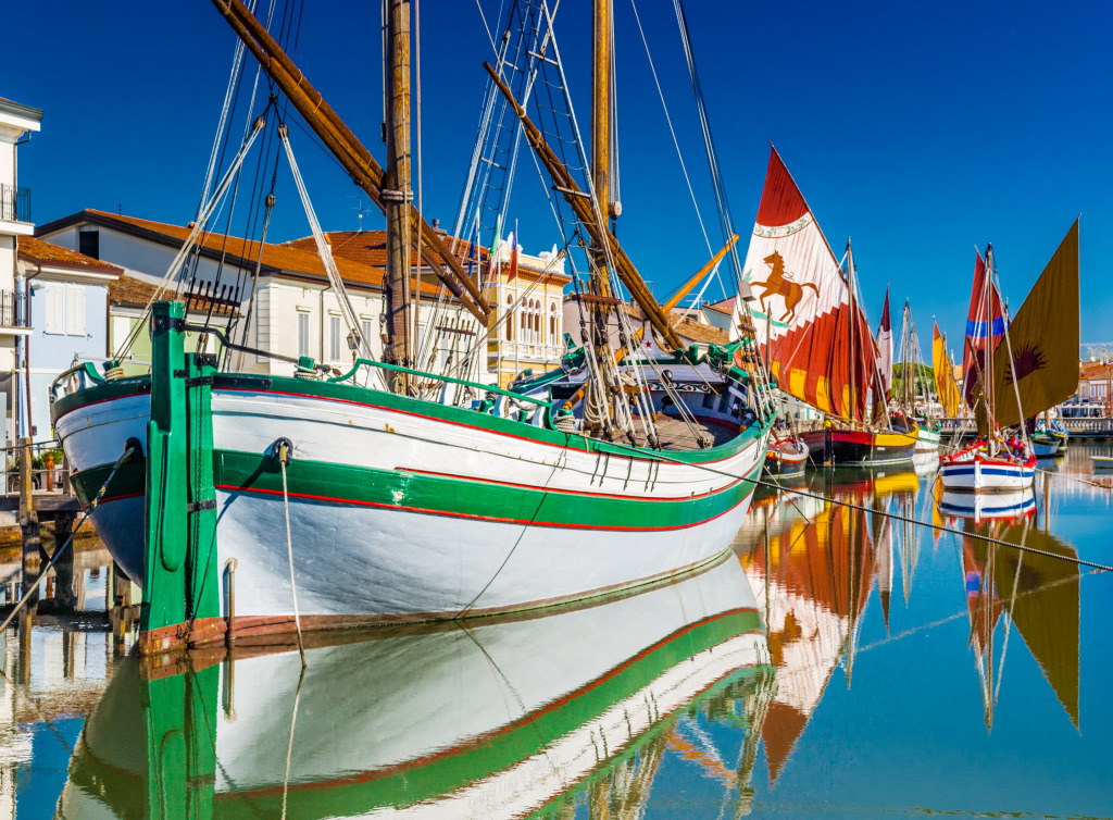 Cesenatico Port Town, Italy jigsaw puzzle in Puzzle of the Day puzzles on TheJigsawPuzzles.com