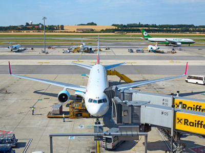 Vienna Airport, Austria jigsaw puzzle in Aviation puzzles on ...