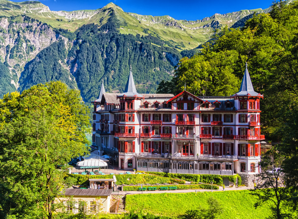 Гостиница Grand Hotel Giessbach, Швейцарские Альпы jigsaw puzzle in Красивые пейзажи puzzles on TheJigsawPuzzles.com