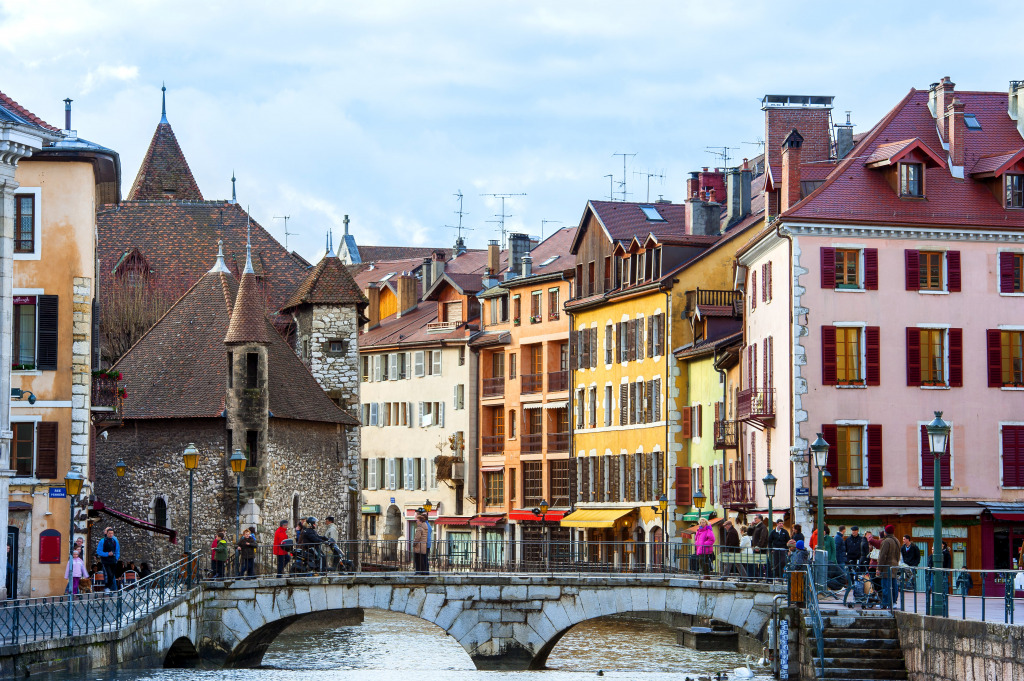 Annecy, France jigsaw puzzle in Bridges puzzles on TheJigsawPuzzles.com