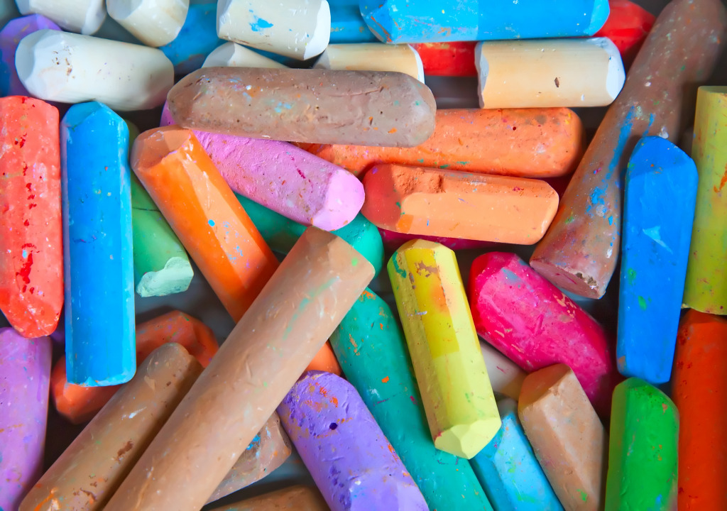 Colored Chalk in the Box jigsaw puzzle in Macro puzzles on