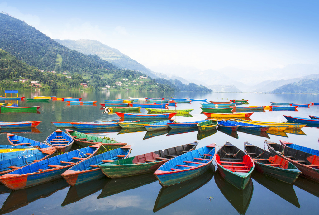 Озеро Пхева, Непал jigsaw puzzle in Красивые пейзажи puzzles on TheJigsawPuzzles.com