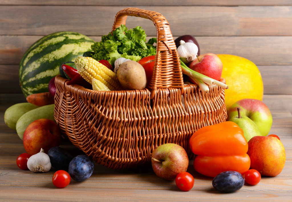 Fruit and Vegetable Basket jigsaw puzzle in Fruits & Légumes puzzles on TheJigsawPuzzles.com