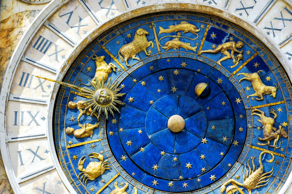 Ancient Clock, San Marco Square in Venice jigsaw puzzle in Macro puzzles on TheJigsawPuzzles.com