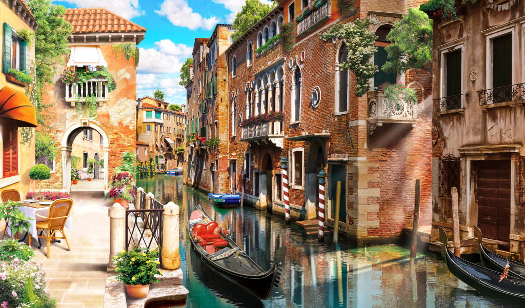 Street In Venice jigsaw puzzle in Street View puzzles on TheJigsawPuzzles.com