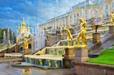 Grand Cascade In Perterhof, Russia jigsaw puzzle in Waterfalls puzzles ...