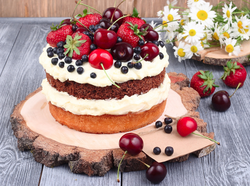 Keks mit Mascarpone-Creme und frischen Beeren jigsaw puzzle in Essen & Trinken puzzles on TheJigsawPuzzles.com