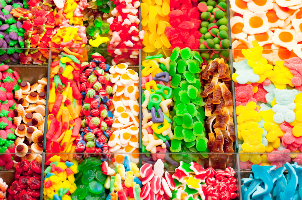 Bonbons colorés et gommes de gélatine jigsaw puzzle in Nourriture et boulangerie puzzles on TheJigsawPuzzles.com