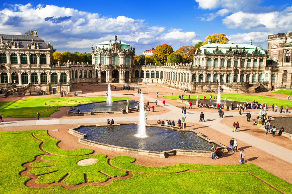 Zwinger, Dresden jigsaw puzzle in Schlösser puzzles on TheJigsawPuzzles.com