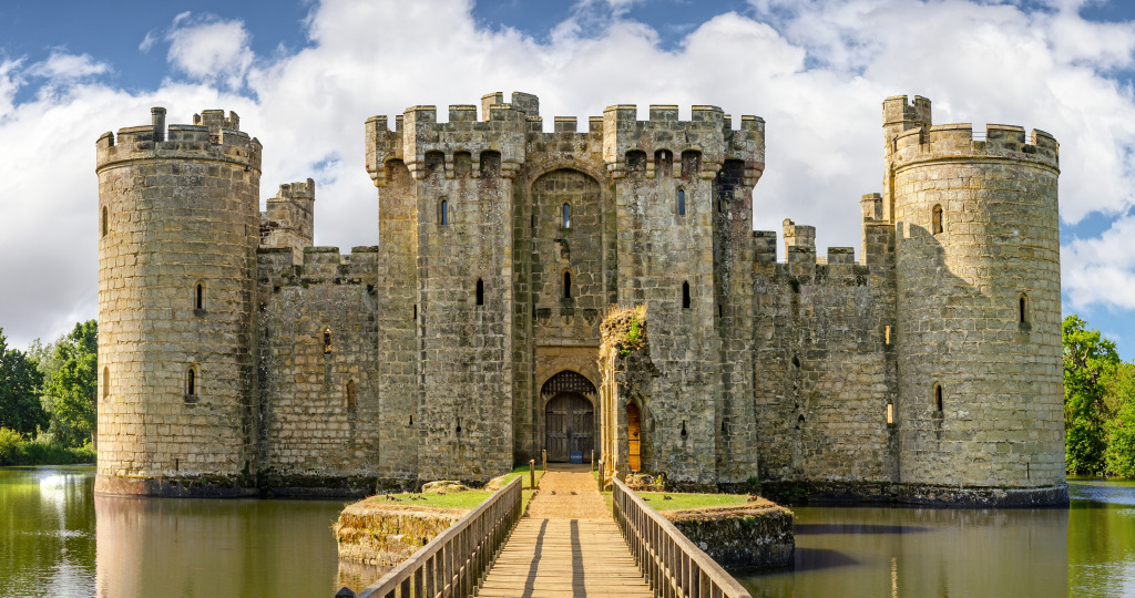 Castelo de Bodiam, Leste de Sussex, Inglaterra jigsaw puzzle in Castelos puzzles on TheJigsawPuzzles.com