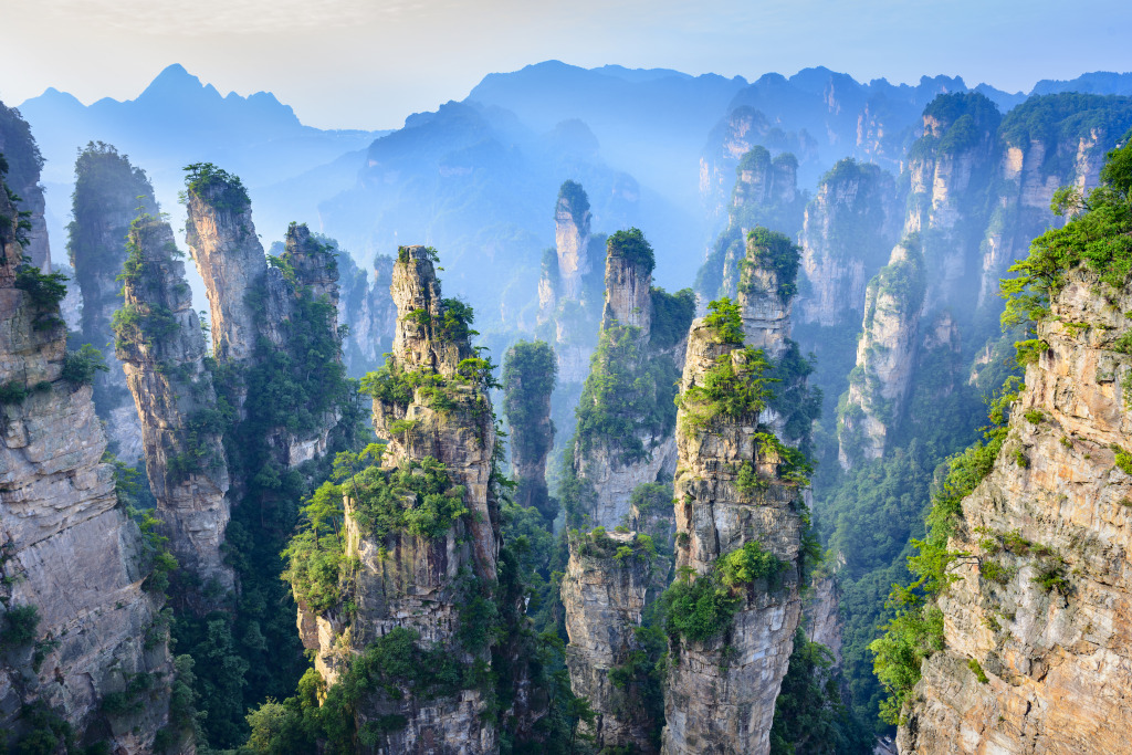 Landscape of Zhangjiajie, China jigsaw puzzle in Great Sightings puzzles on TheJigsawPuzzles.com