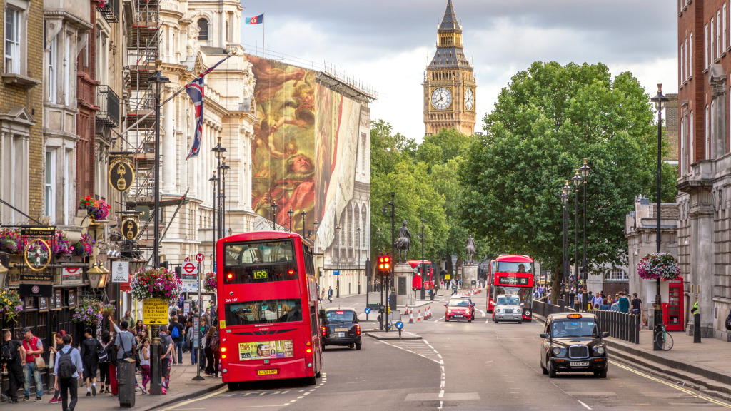 Busy Streets of London jigsaw puzzle in Street View puzzles on TheJigsawPuzzles.com