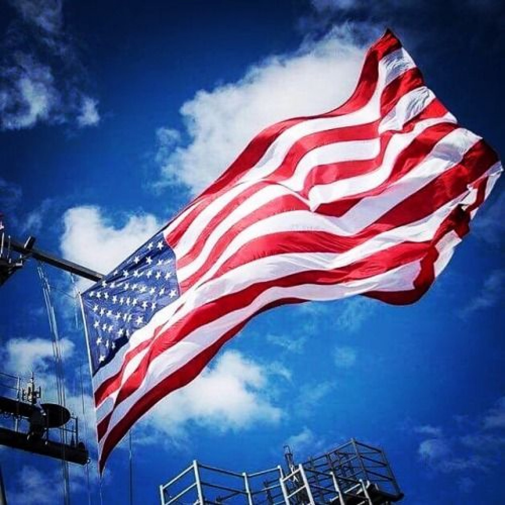 4th-Big-Flag jigsaw puzzle in Janice Balcom puzzles on TheJigsawPuzzles.com