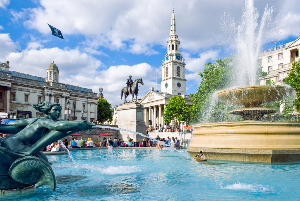 Fountains of Trafalgar Square, London jigsaw puzzle in Waterfalls puzzles on TheJigsawPuzzles.com
