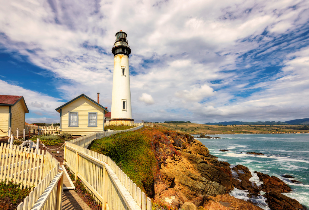 Pigeon Point Lighthouse, California jigsaw puzzle in Great Sightings puzzles on TheJigsawPuzzles.com