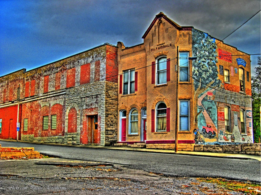 Shelbyville Square West jigsaw puzzle in Street View puzzles on TheJigsawPuzzles.com