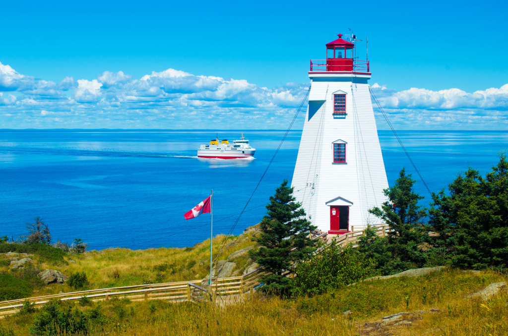 Swallowtail Lighthouse, Grand Manan, Canada jigsaw puzzle in Great Sightings puzzles on TheJigsawPuzzles.com
