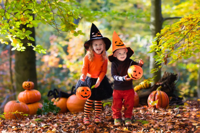 Playing in an Autumn Park jigsaw puzzle in Halloween puzzles on ...