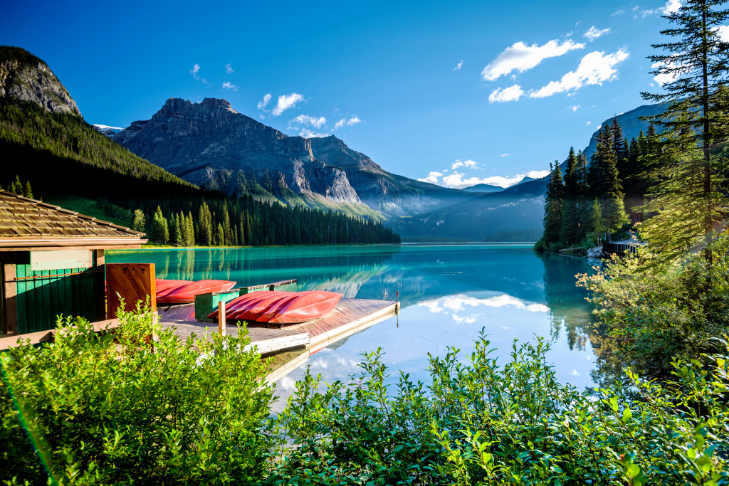 Emerald Lake, Kanada jigsaw puzzle in Puzzle des Tages puzzles on TheJigsawPuzzles.com