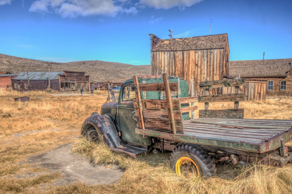 bodie truck jigsaw puzzle in BARBARA J HITE puzzles on TheJigsawPuzzles.com