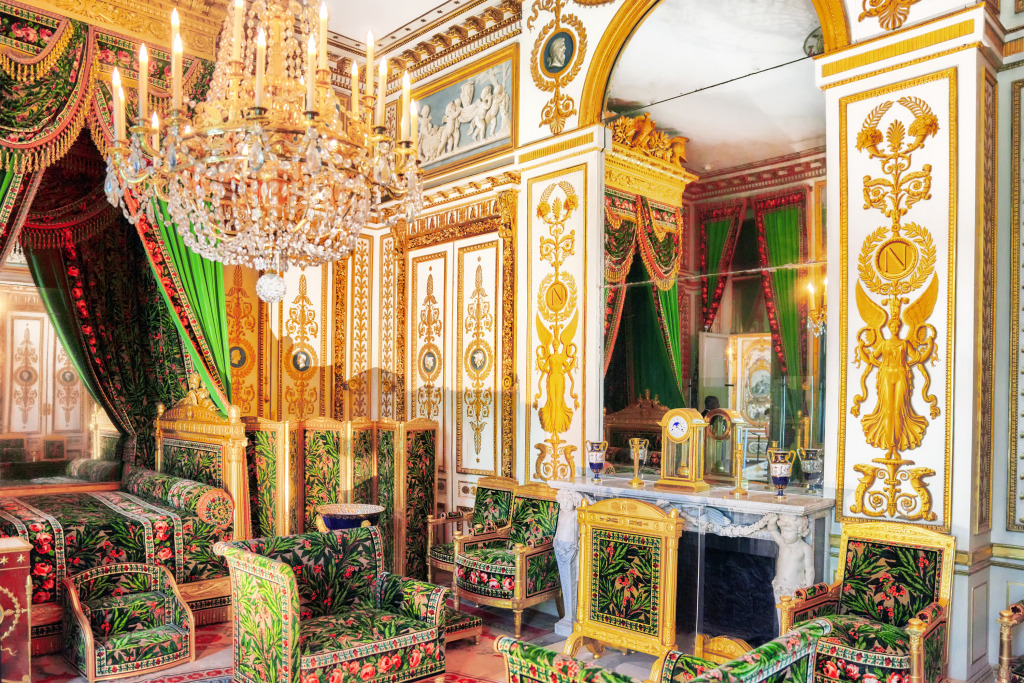 Fontainebleau Palace Interiors jigsaw puzzle in Castles puzzles on TheJigsawPuzzles.com