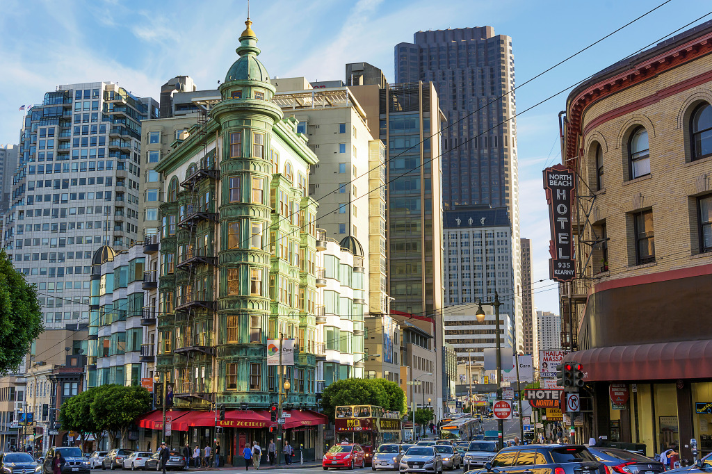 The Coppola Building, San Francisco jigsaw puzzle in Street View puzzles on TheJigsawPuzzles.com