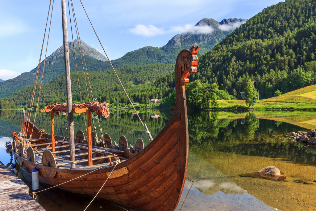 Gokstad-Schiff Replik in einer norwegischen Landschaft jigsaw puzzle in Großartige Landschaften puzzles on TheJigsawPuzzles.com