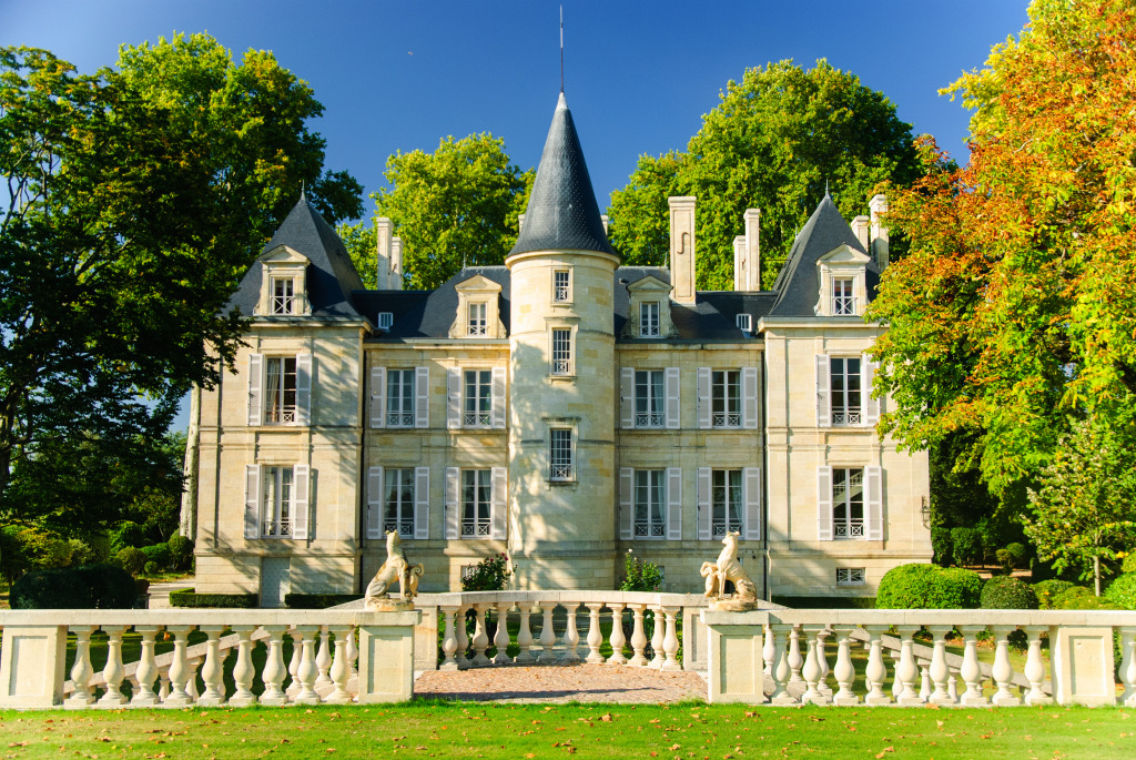 Chateau Pichon Lalande, France jigsaw puzzle in Castles puzzles on TheJigsawPuzzles.com