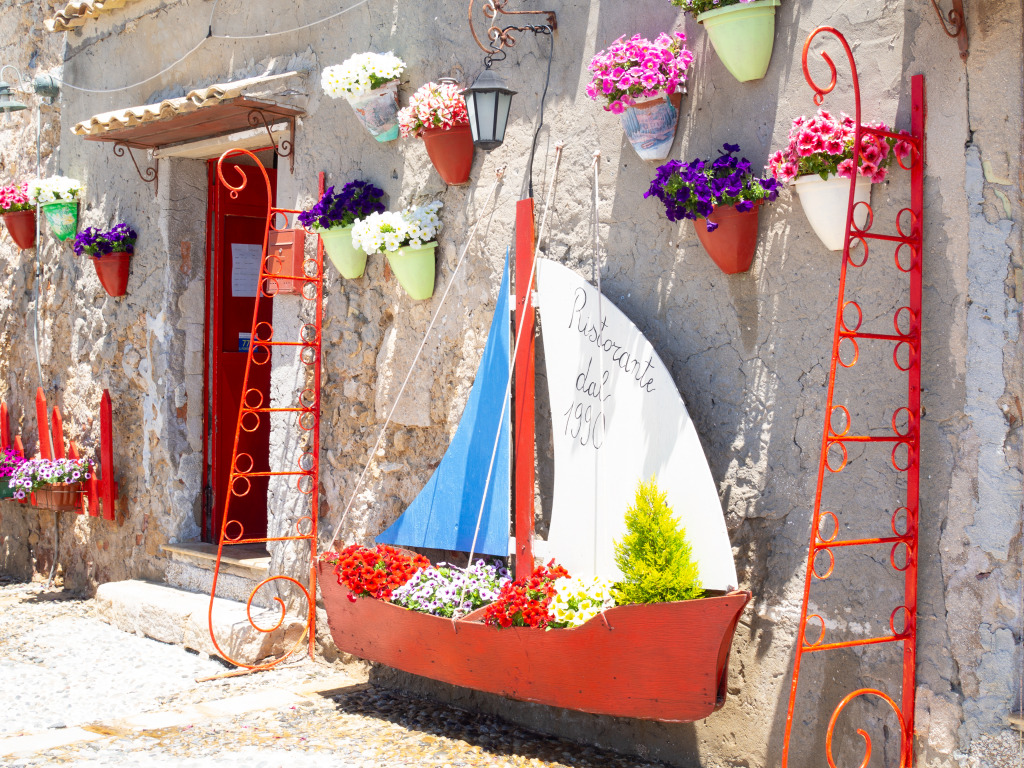 Marzamemi Сицилия. Цветок Сицилия домашняя. Краски цвета "отпуск в Сицилии". Сицилия в цвету посуда. Сицилия 1 мая 160