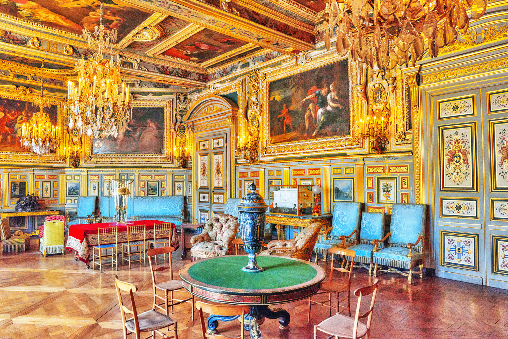 Salon de Louis XIII, Palais de Fontainebleau jigsaw puzzle in Châteaux puzzles on TheJigsawPuzzles.com