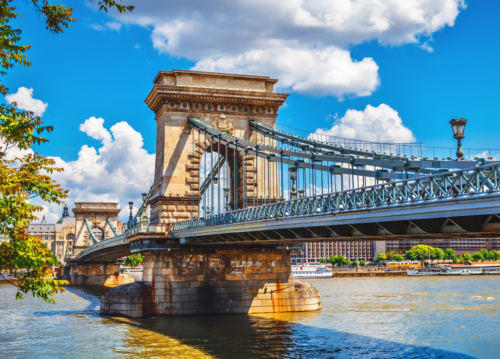 Цепной мост в Будапеште, Венгрия jigsaw puzzle in Мосты puzzles on TheJigsawPuzzles.com