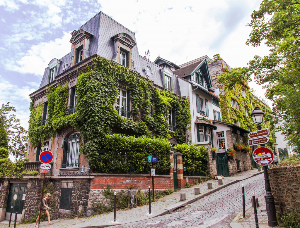 Old Street in Montmartre, Paris jigsaw puzzle in Puzzle of the Day puzzles on TheJigsawPuzzles.com