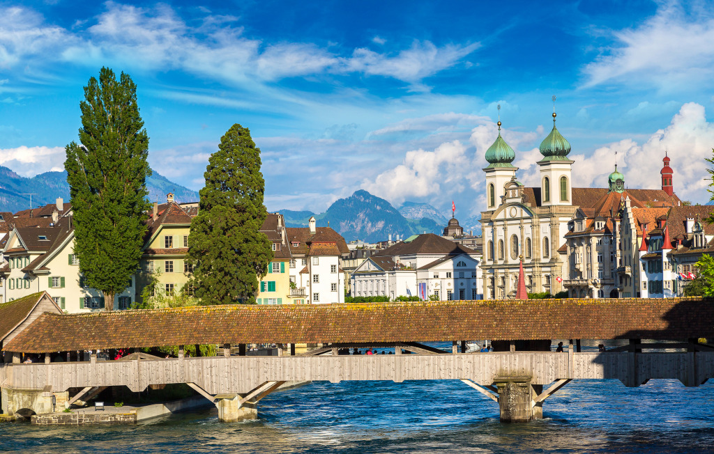Historical Center of Lucerne, Switzerland jigsaw puzzle in Ponts puzzles on TheJigsawPuzzles.com