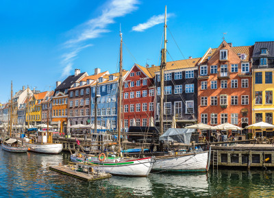 Nyhavn Waterfront, Copenhagen, Denmark jigsaw puzzle in Street View ...