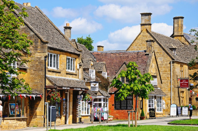 Broadway, Worcestershire, United Kingdom jigsaw puzzle in Street View ...