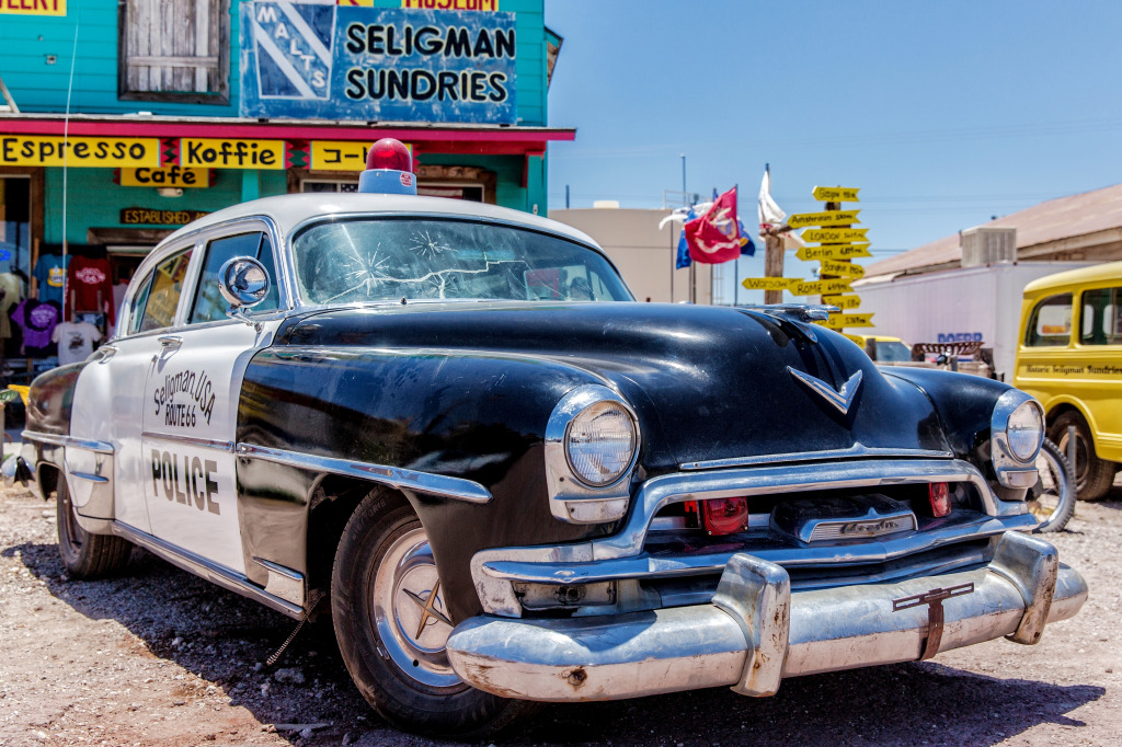 Old Police Car, Route 66, Seligman AZ jigsaw puzzle in Cars & Bikes puzzles on TheJigsawPuzzles.com