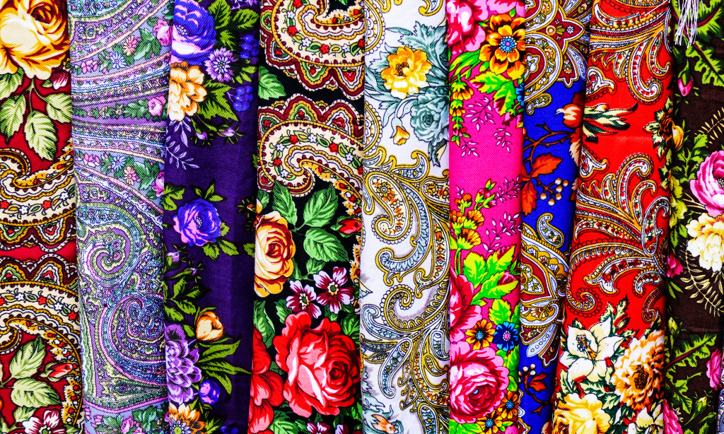 Folk Textiles, Izmailovsky Market in Moscow jigsaw puzzle in Puzzle of the Day puzzles on TheJigsawPuzzles.com