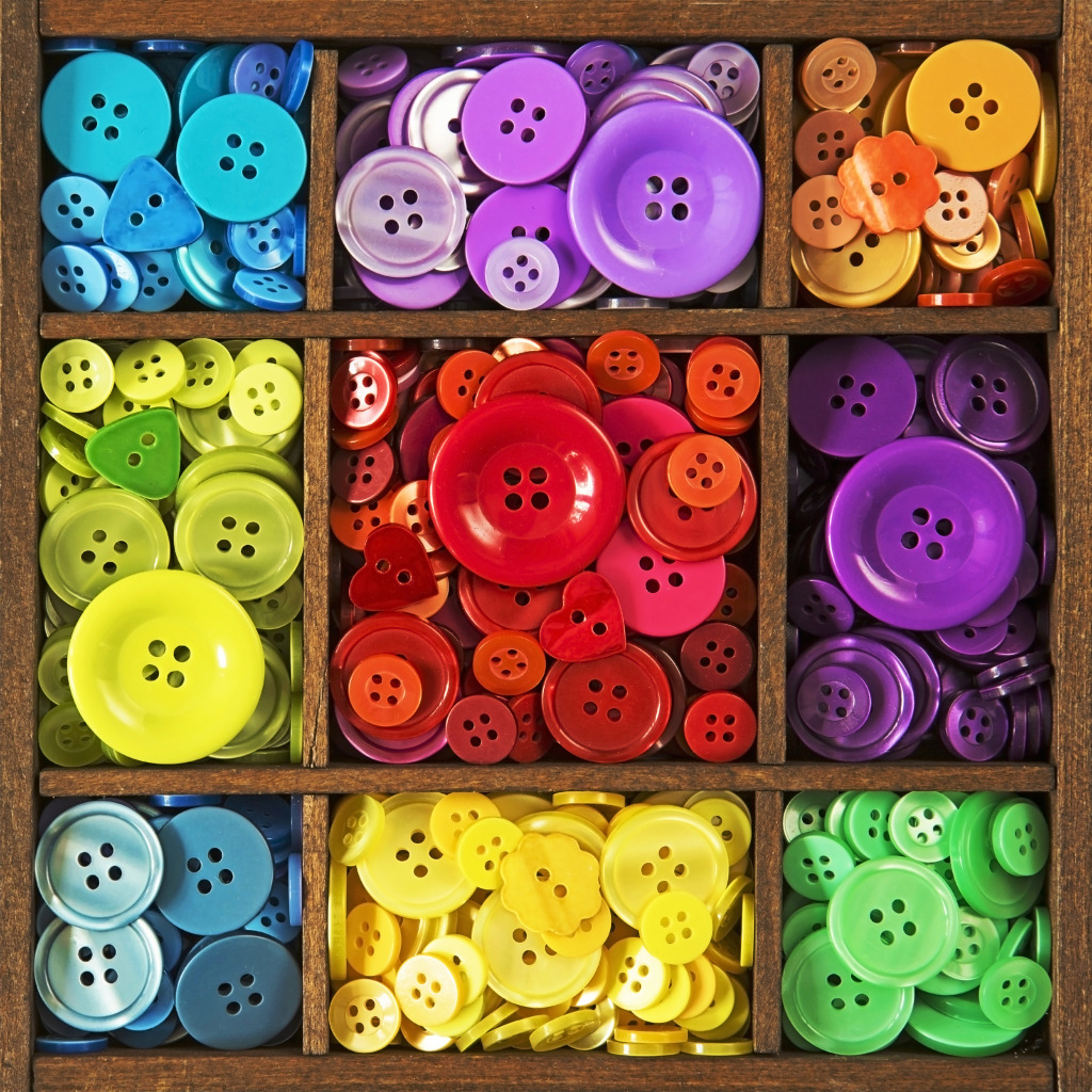 Botões Coloridos jigsaw puzzle in Artesanato puzzles on TheJigsawPuzzles.com
