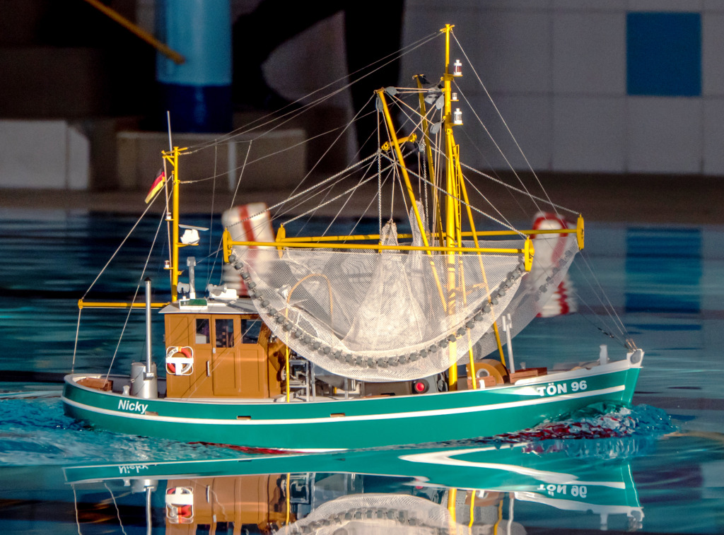 Scale Model Ship jigsaw puzzle in Macro puzzles on TheJigsawPuzzles.com