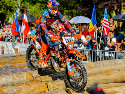 Red Bull Hard Enduro Rally jigsaw puzzle in People puzzles on ...
