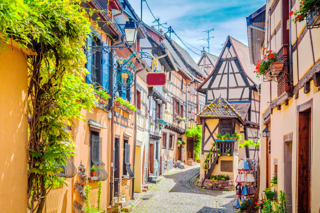 Town of Eguisheim, Alsace, France jigsaw puzzle in Paysages urbains puzzles on TheJigsawPuzzles.com