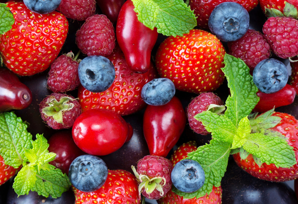 Fresh Summer Berries jigsaw puzzle in Fruits & Veggies puzzles on TheJigsawPuzzles.com