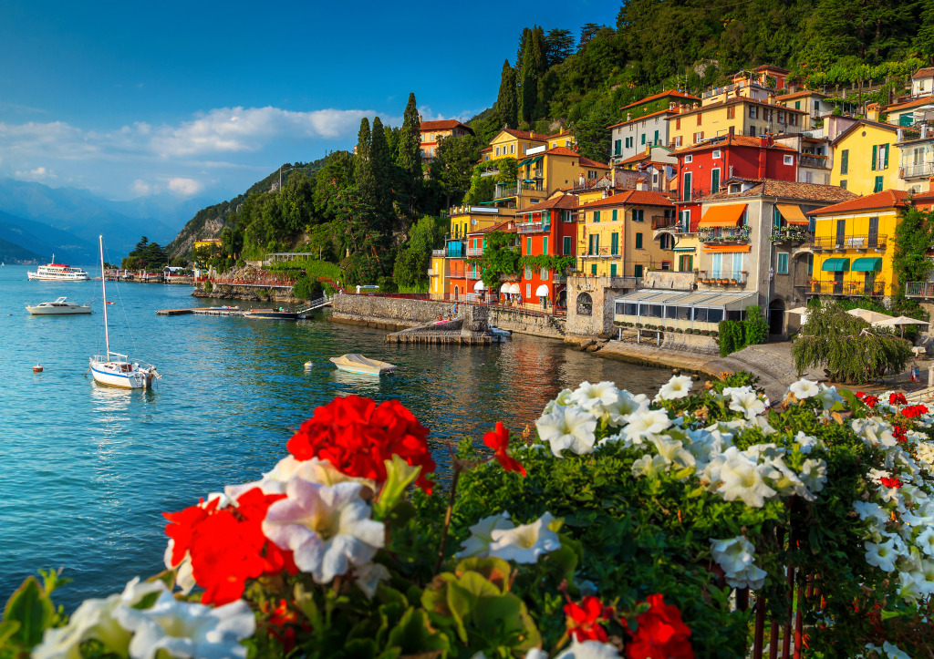 Varenna, Comer See, Italien jigsaw puzzle in Puzzle des Tages puzzles on TheJigsawPuzzles.com