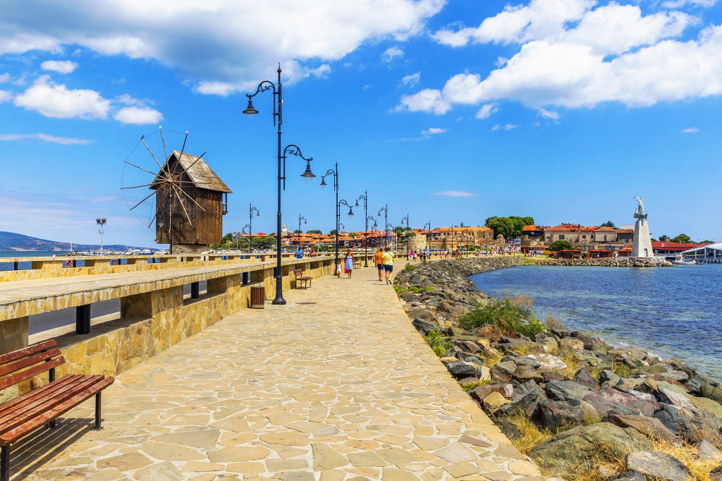 Old Windmill in Nessebar, Bulgaria jigsaw puzzle in Great Sightings puzzles on TheJigsawPuzzles.com