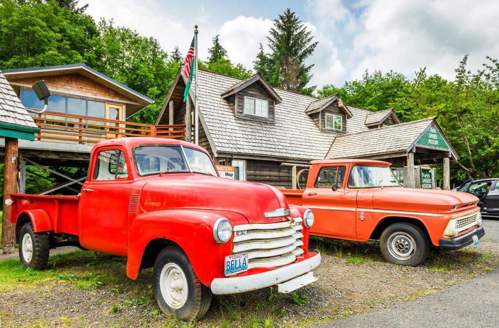 Rote Pick-ups, Forks, Washington jigsaw puzzle in Autos & Motorräder puzzles on TheJigsawPuzzles.com