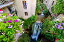 Village Moustier-Sainte-Marie, Provence, France