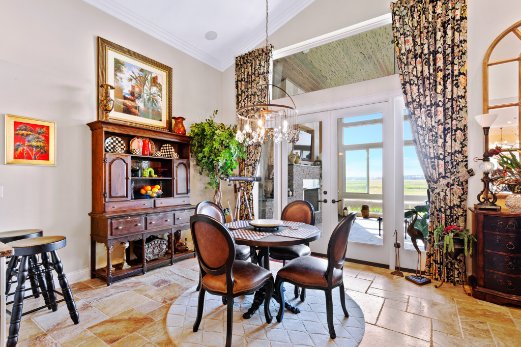 Dining Room, Fernandina Beach, Florida jigsaw puzzle in Puzzle of the Day puzzles on TheJigsawPuzzles.com