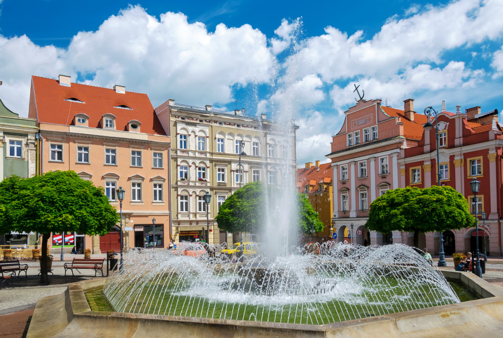 Marktplatz in Walbrzych, Polen jigsaw puzzle in Wasserfälle puzzles on TheJigsawPuzzles.com