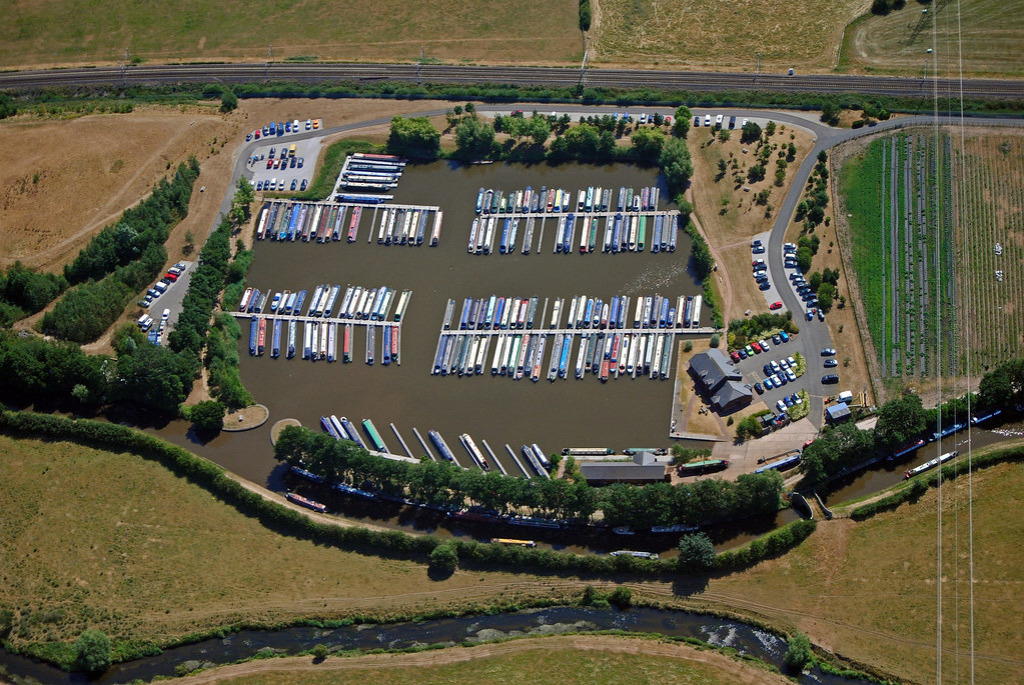 great-haywood-marina-ariel jigsaw puzzle in Dave Dobbin puzzles on TheJigsawPuzzles.com