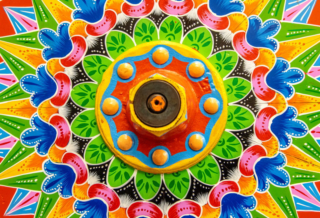 Деревянное колесо от повозки, Коста-Рика jigsaw puzzle in Пазл дня puzzles on TheJigsawPuzzles.com